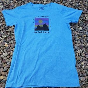 Women's Patagonia Blue T-Shirt Size Medium